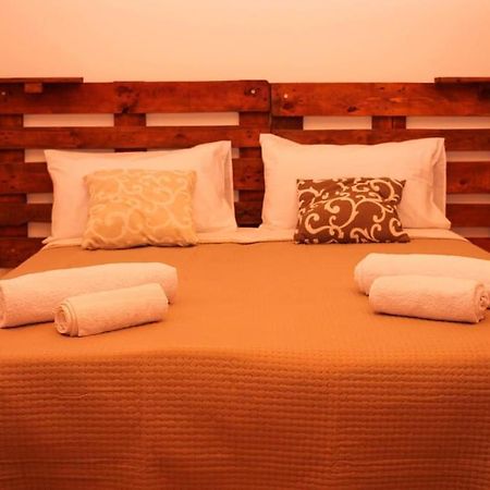 A Rizzilla Guest House Nicotera Εξωτερικό φωτογραφία