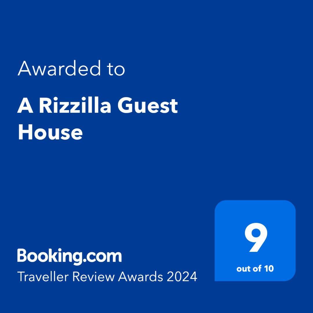 A Rizzilla Guest House Nicotera Εξωτερικό φωτογραφία